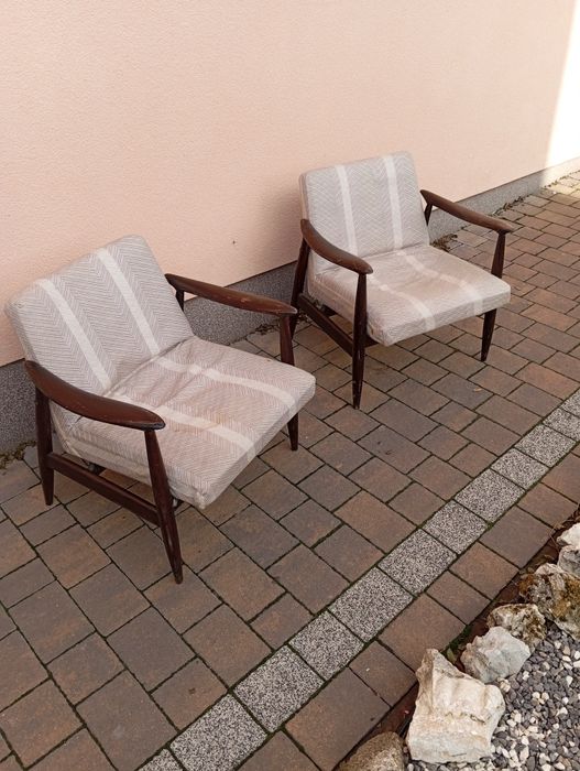 Fotele PRL Kędziorek Transport