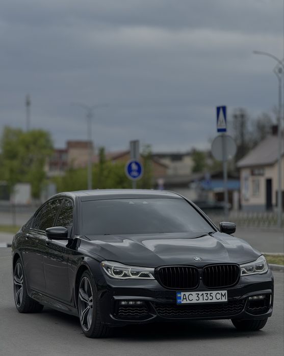 Продам BMW 750i 2016 Року