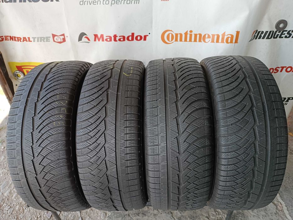 Зимові шини 235/55 R17 Michelin pilot alpin pa4
