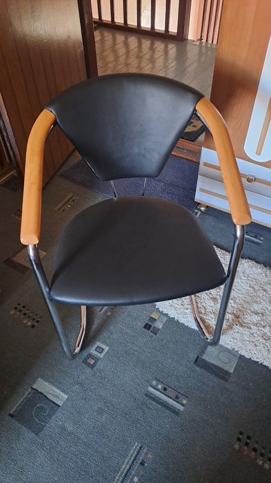 Fotel do komputera jak i do odpoczynku