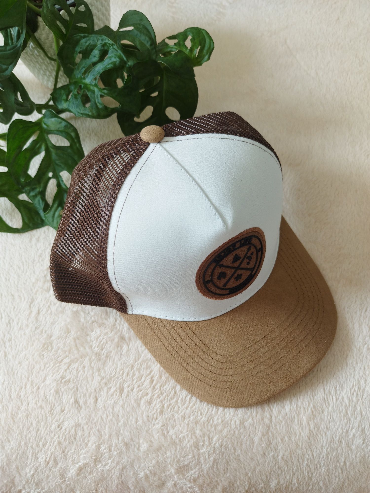 Nowa czapka z daszkiem męska trucker truckercap summerlook bejsbolówka