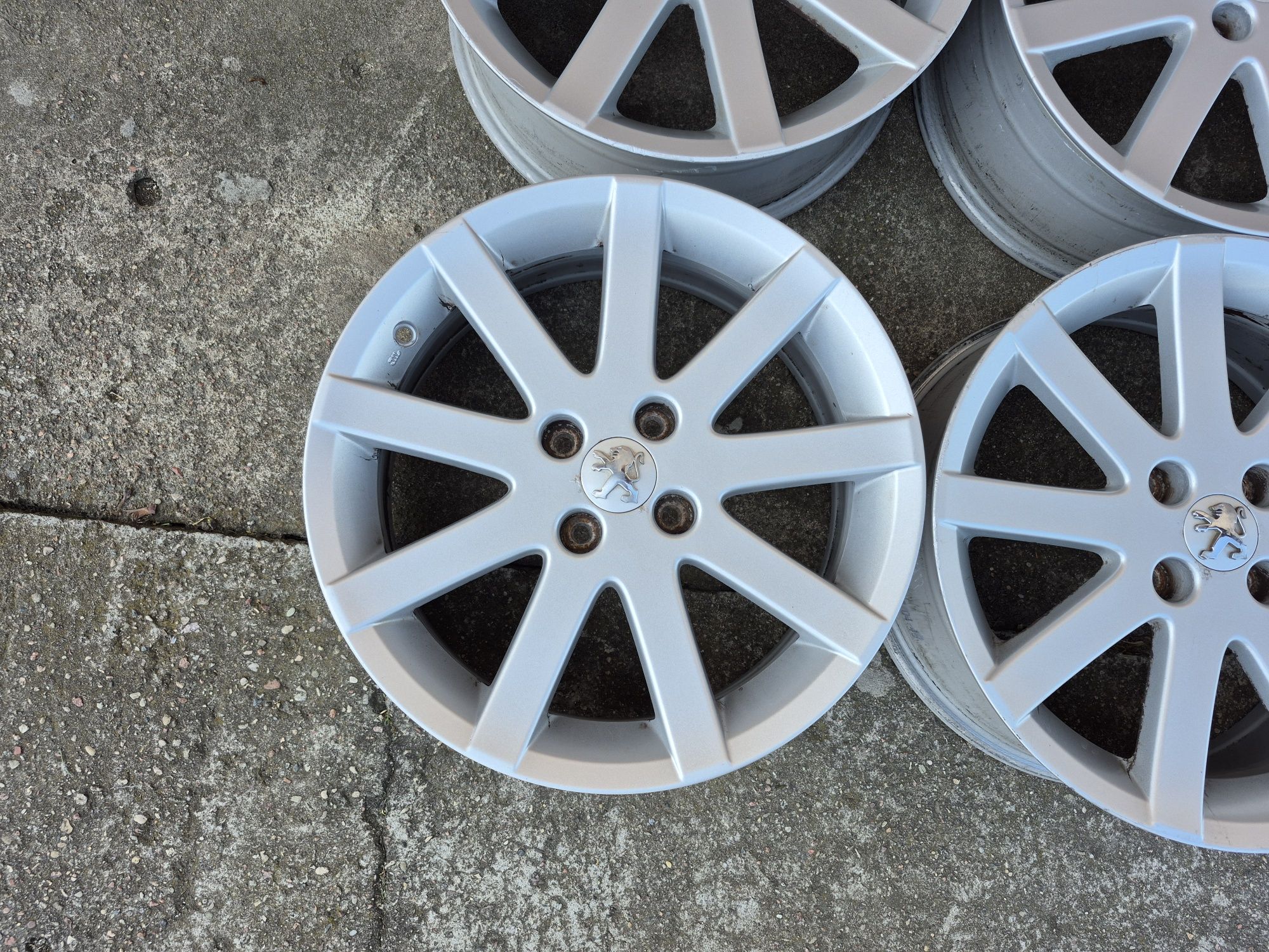 Felgi Alu Oryg PEUGEOT 208  DS3 2008 Citroen C4 4x108 17 Cali 7J ET 26