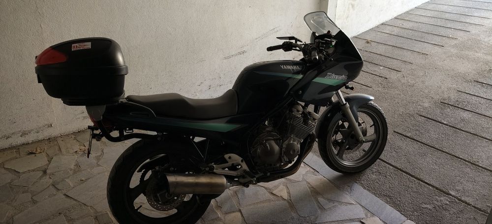 Yamaha XJ 600 diversión