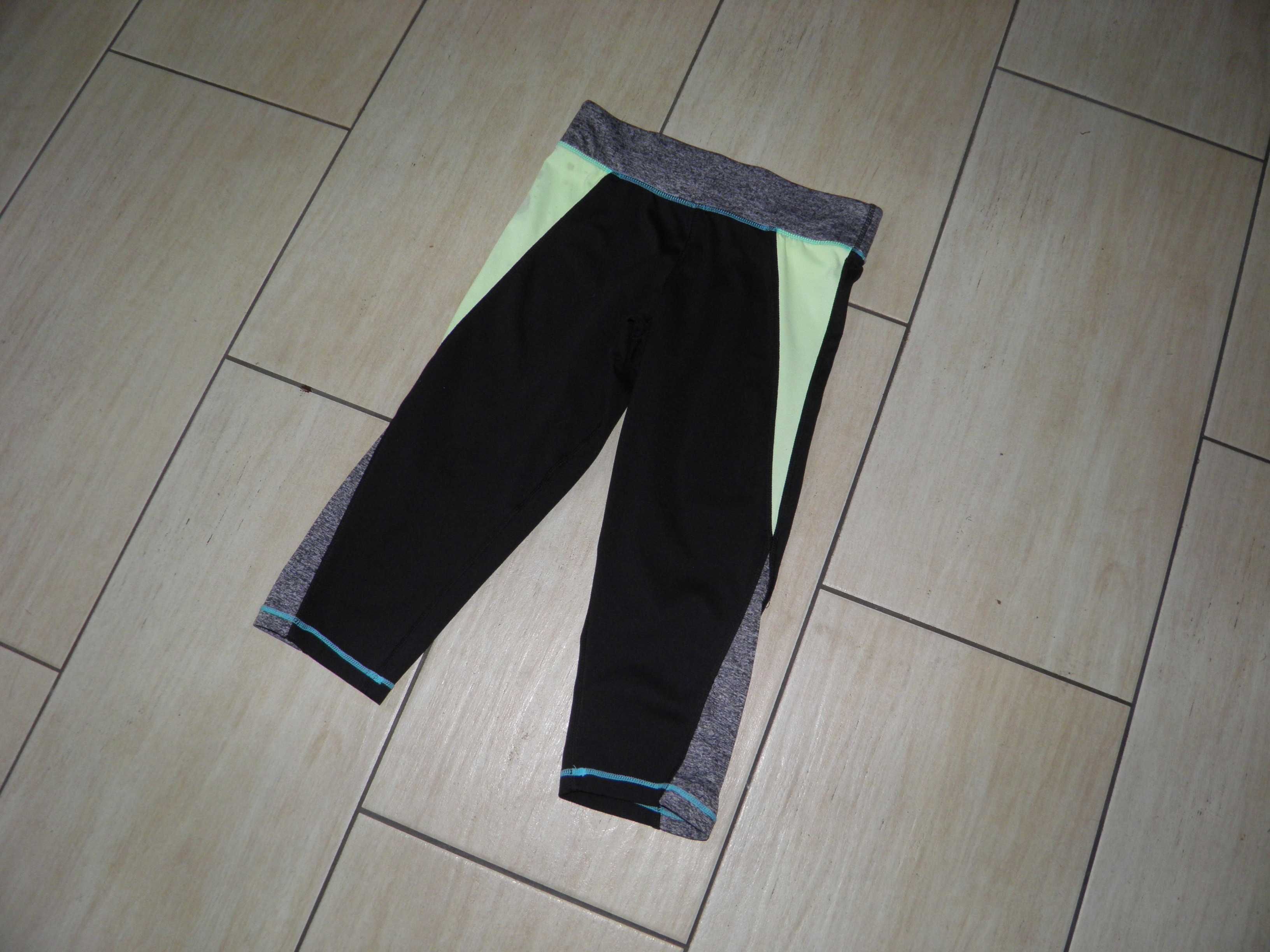 Spodenki dla dziewczynki leggins r 146