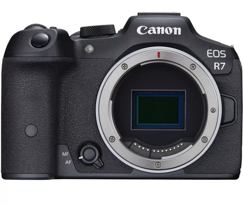 Canon EOS R7 corpo