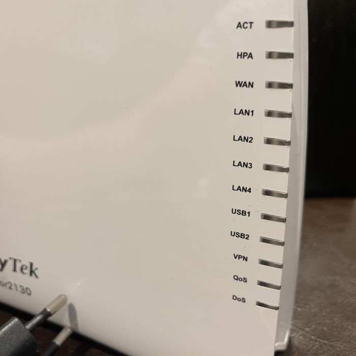 Router Gateway Draytek Vigor 2130