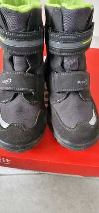 Buty zimowe firmy Superfit r. 31 Gore-tex