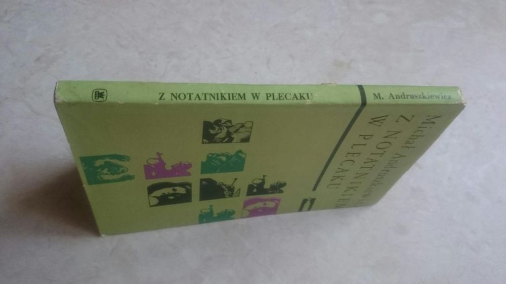 Książka pt. "Z notatnikiem w plecaku"