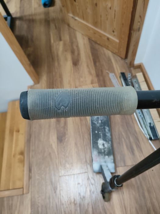 Hulajnoga składana wyczynowa