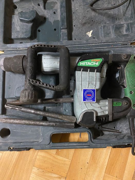 Młot  udarowy elektryczny Hitachi sprzedam do wymiany łożysko daje