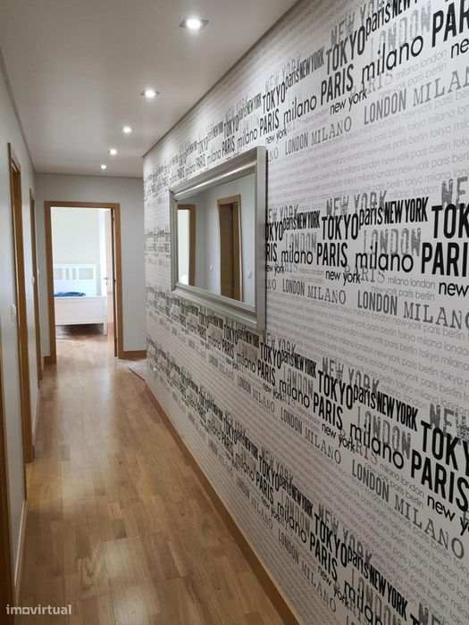 Quarto - localizado em São Mamede de Infesta Porto