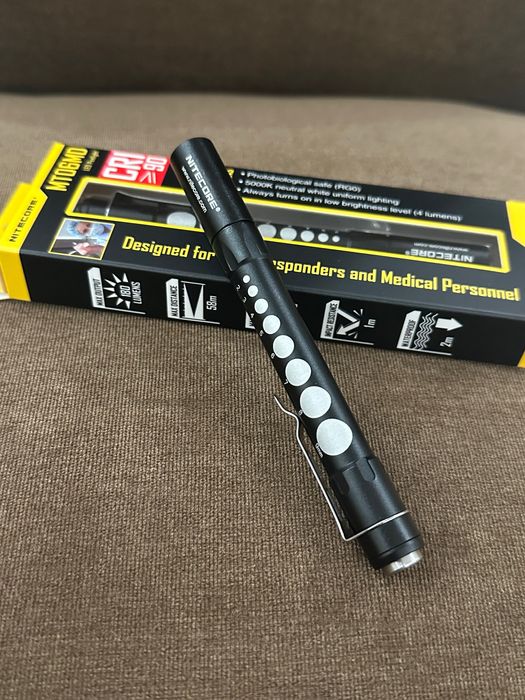 Nitecore MT06MD Кишеньковий медичний діагностичний ліхтар