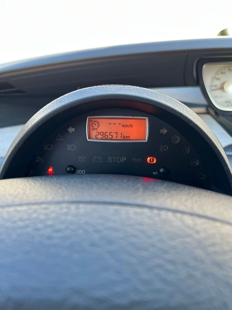 Peugeot  807 2.0 HDI  NavTech impecavel