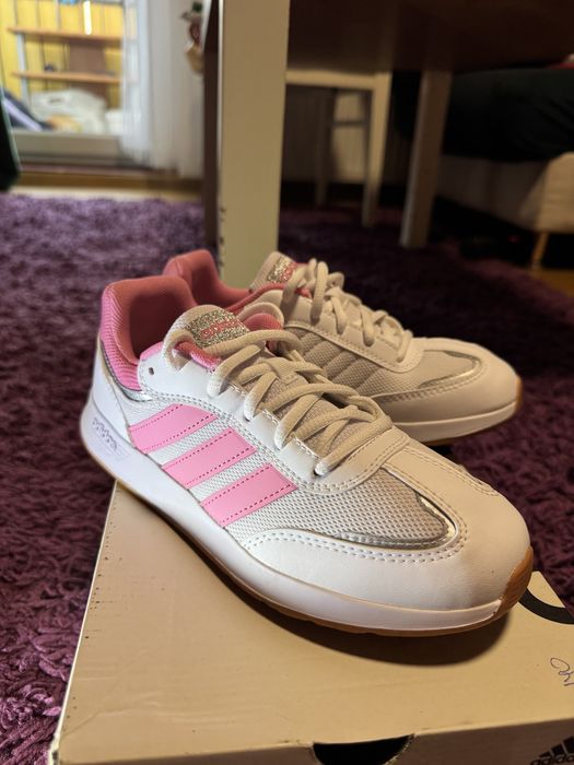 Buty Adidas  dla dziewczynki Tensaur Switch