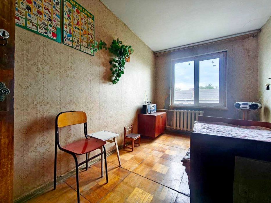 4 кімнатна квартира для великої дружньої родини. Вулиця Льотна. (SP)