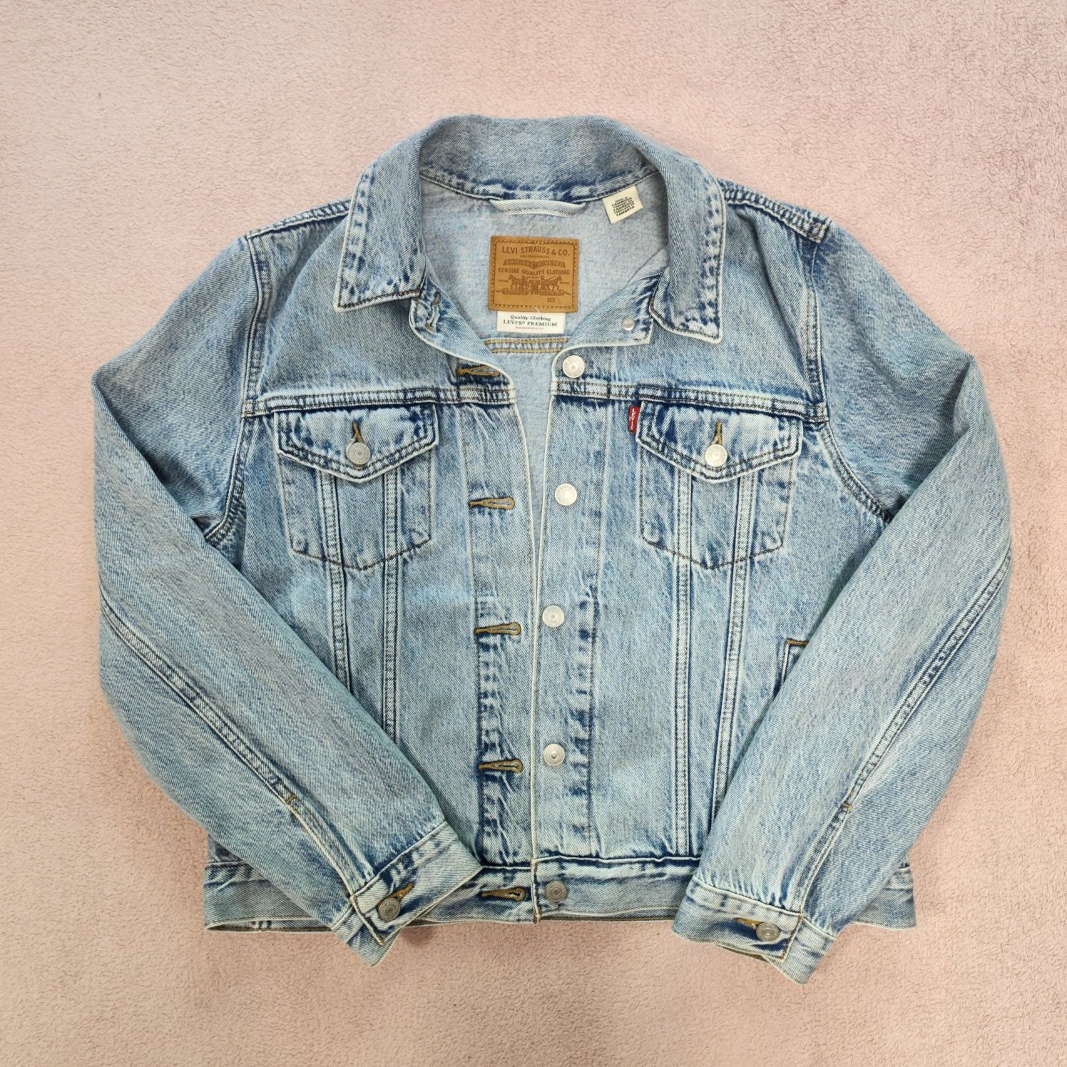 Levi's Куртка,джинсовка. Розм L