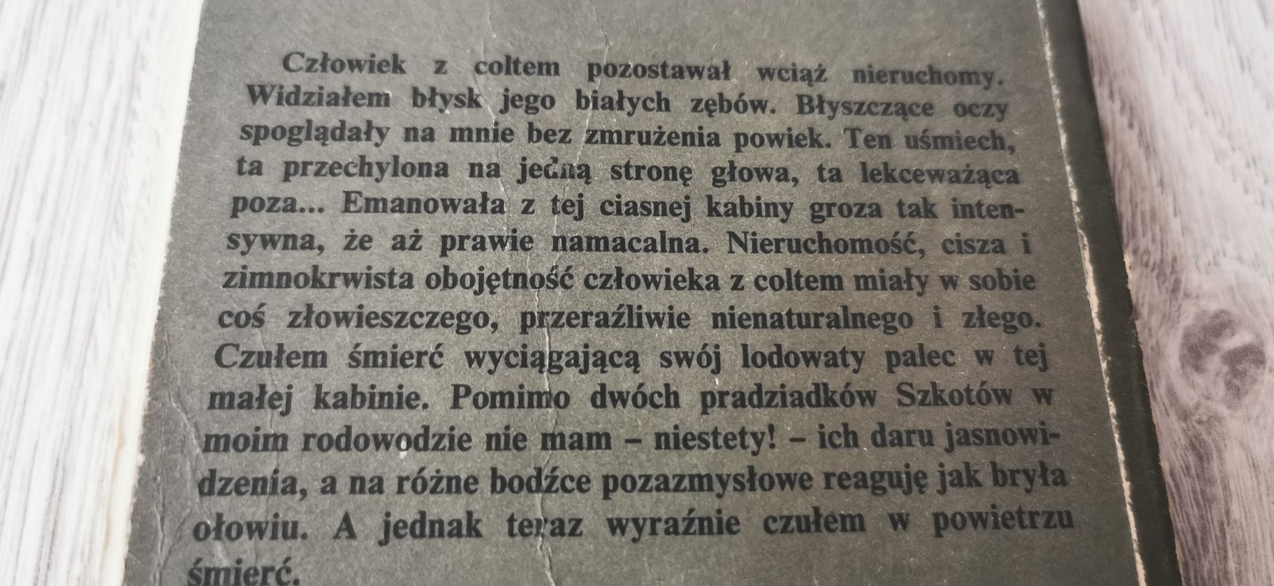 Czterdzieści osiem godzin.  Alistair MacLean