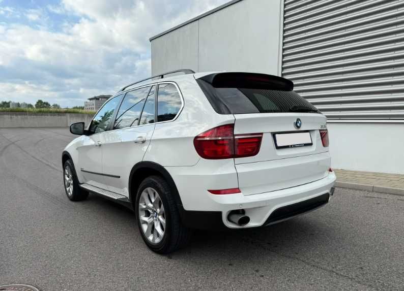 BMW X5 xDrive35D 2013