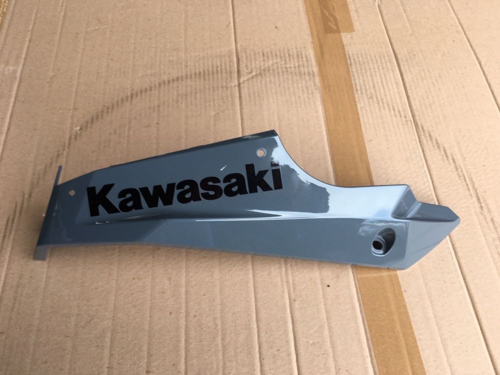 Pług owiewka lewa Kawasaki EX400 Ninja 400