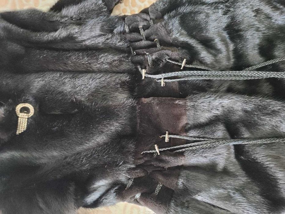 Casaco de pele de vison preto chique S-M