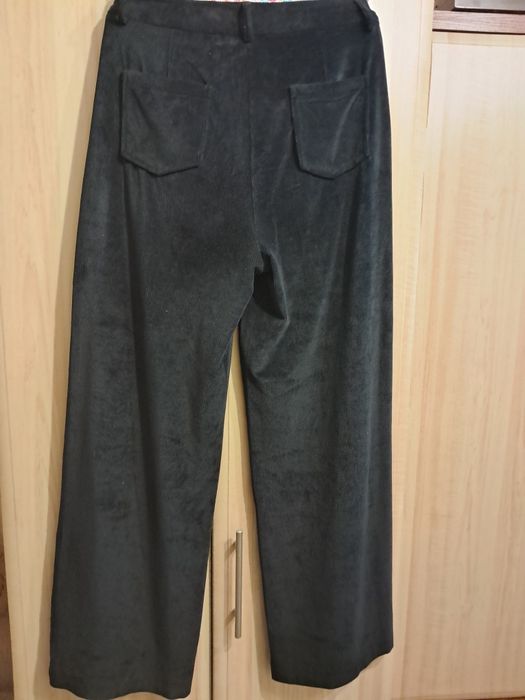 Вільветові жіночі брюки 50 розмір