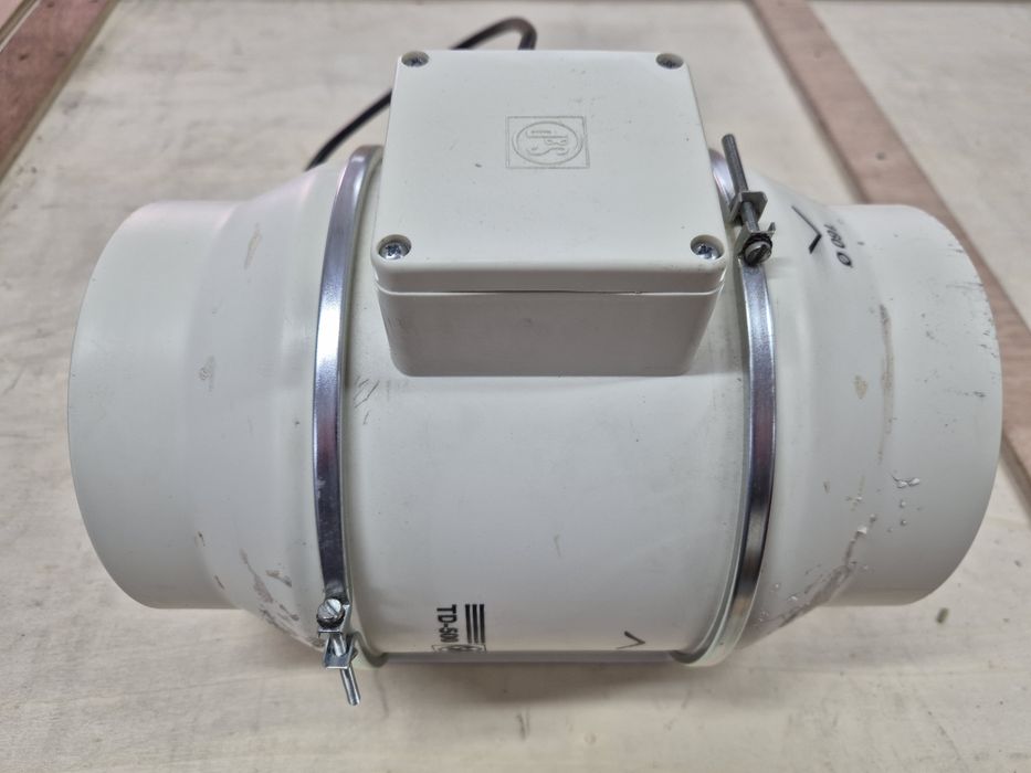 Wentylator Kanałowy 160 mm S&P TD 500/160 560 m3/h Trójbiegowy