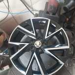 Oryginalna Felga Aluminiowa Skoda R18 5x112 7.5J ET 46