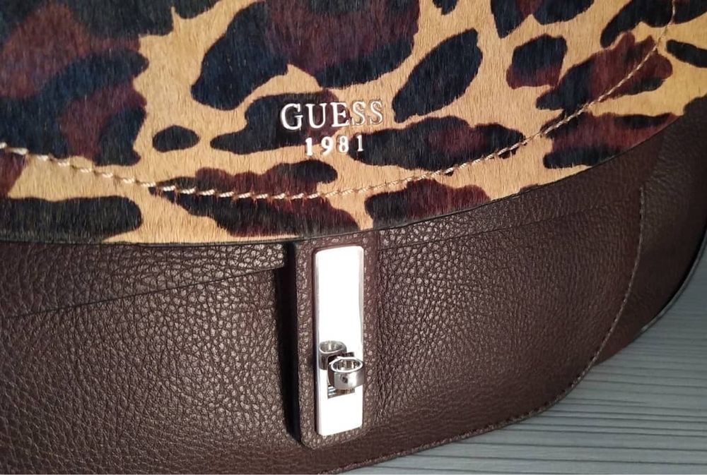 новая сумка сумочка Guess кроссбоди оригинал Америка