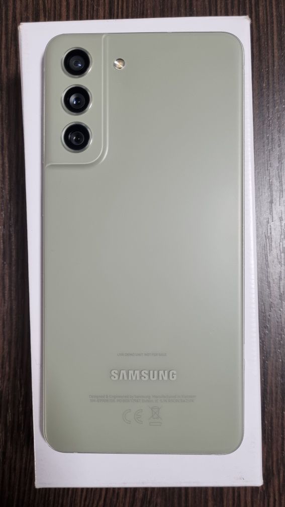 Samsung Galaxy S21 FE 5G DEMO