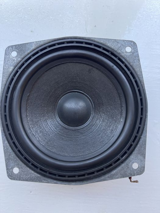 динамік ITT  з Германії