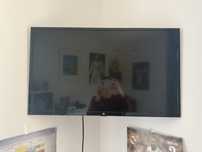 Sprzedam dwa cienkie i lekkie 32’ telewizory Mi.
