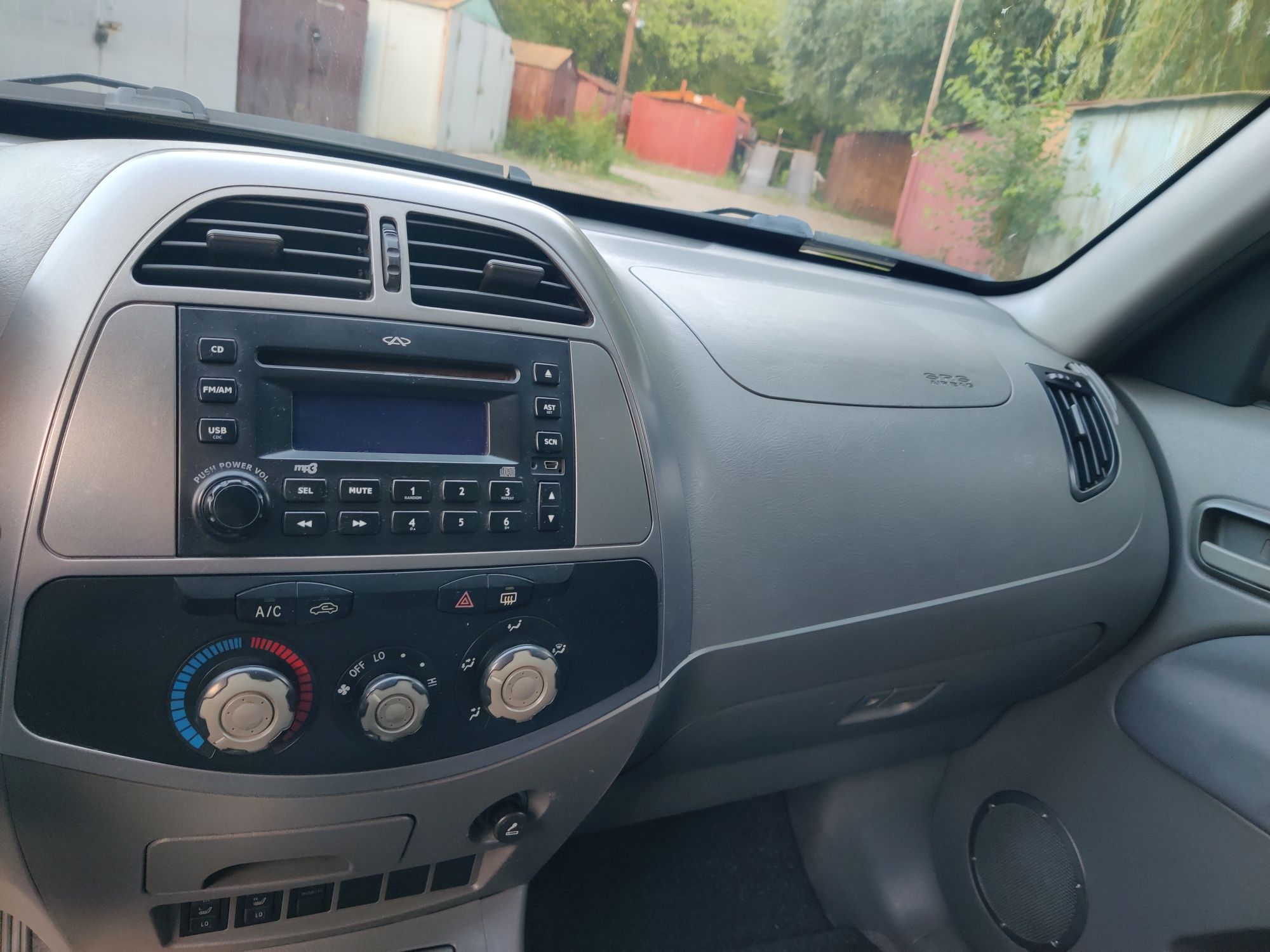 Cherry Tiggo 2.4 AVTOMAT