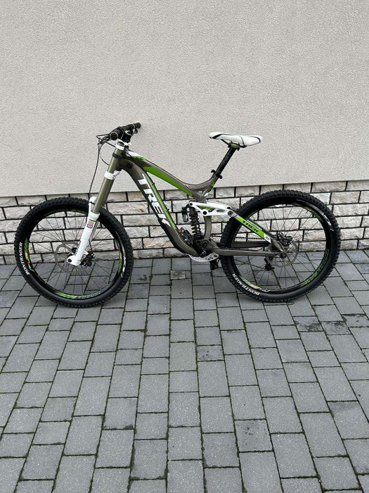 Trek Session 8 Downhill