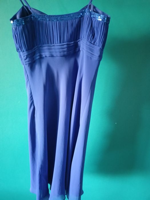 Piękna suknia sukienka 34 / 36 na ramiączkach na wesele sylwestra balo