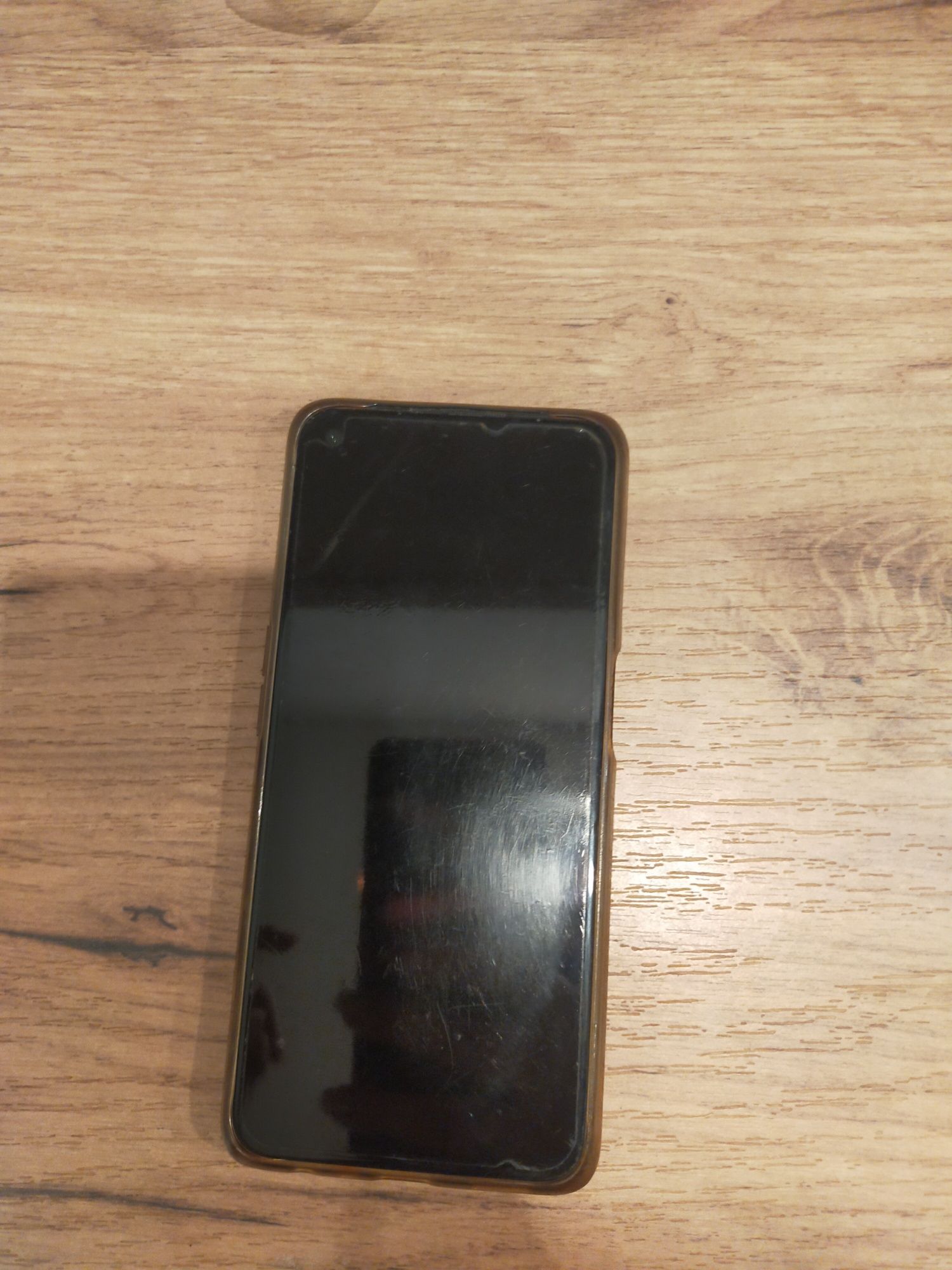Oppo A72 smartfon