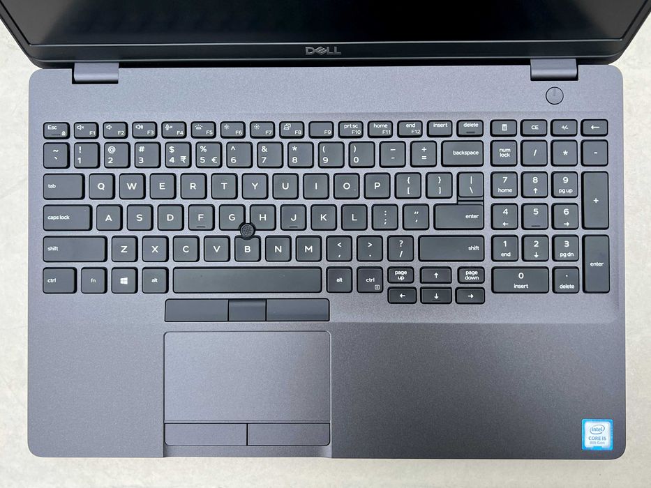 Ноутбук Dell Latitude 5500/i5-8265U/16GB DDR4/SSD 256GB/15.6"FHD IPS