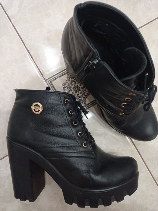 Черевики 39р. Шкіра