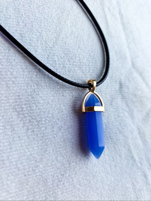 Naszyjnik amulet grot naszyjnik z kamieniem
niebieski gothic alternati