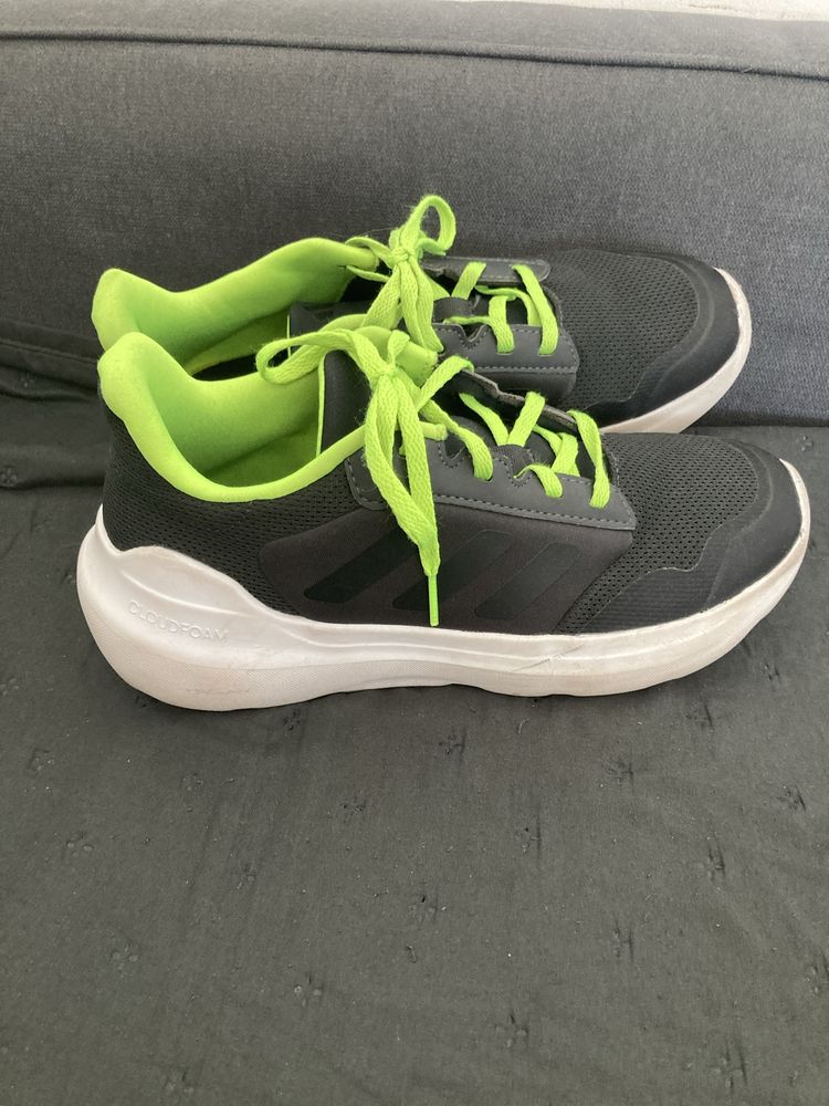 Buty adidas rozm. 39,5