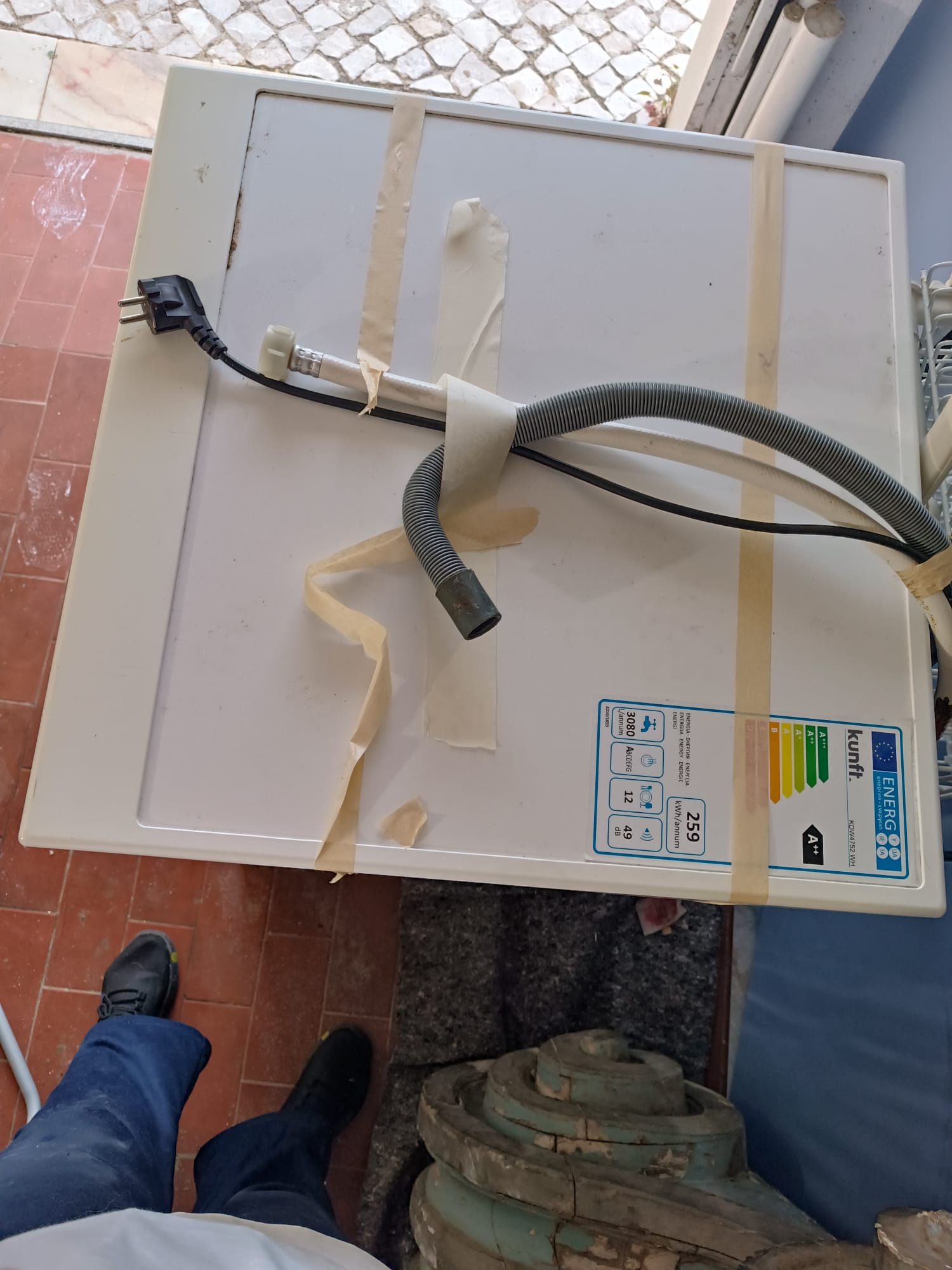 Máquina de lavar louça usada