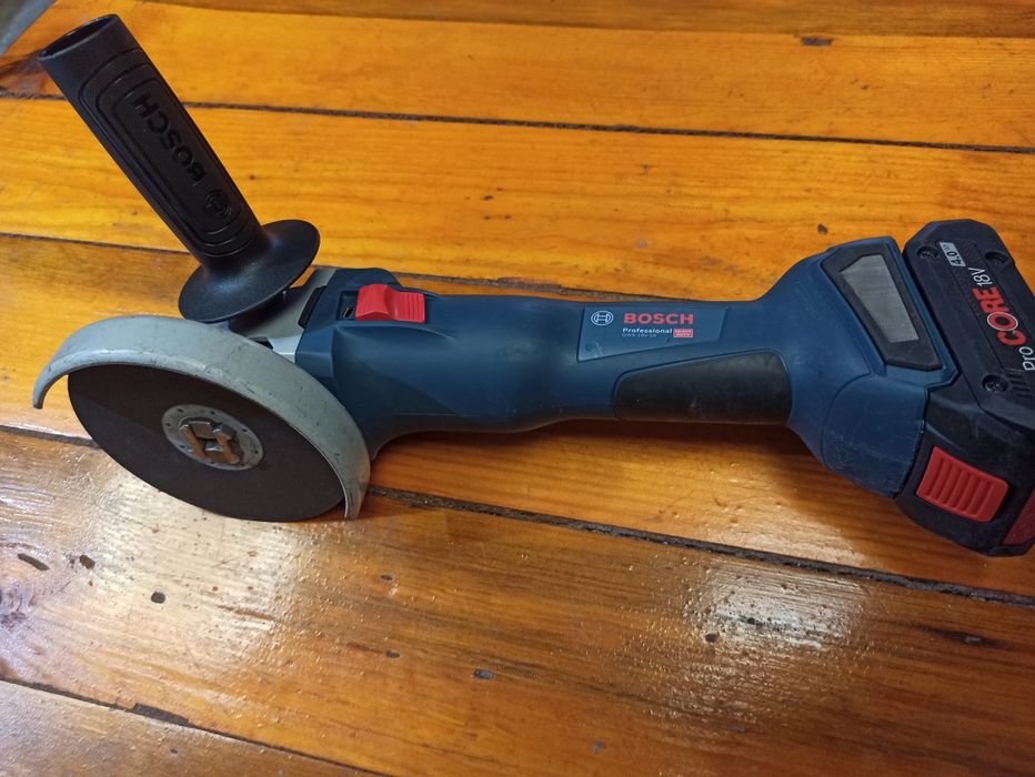 Безщіткова акумуляторна КШМ Bosch GWX 18V-10.  09/23р X-Lock