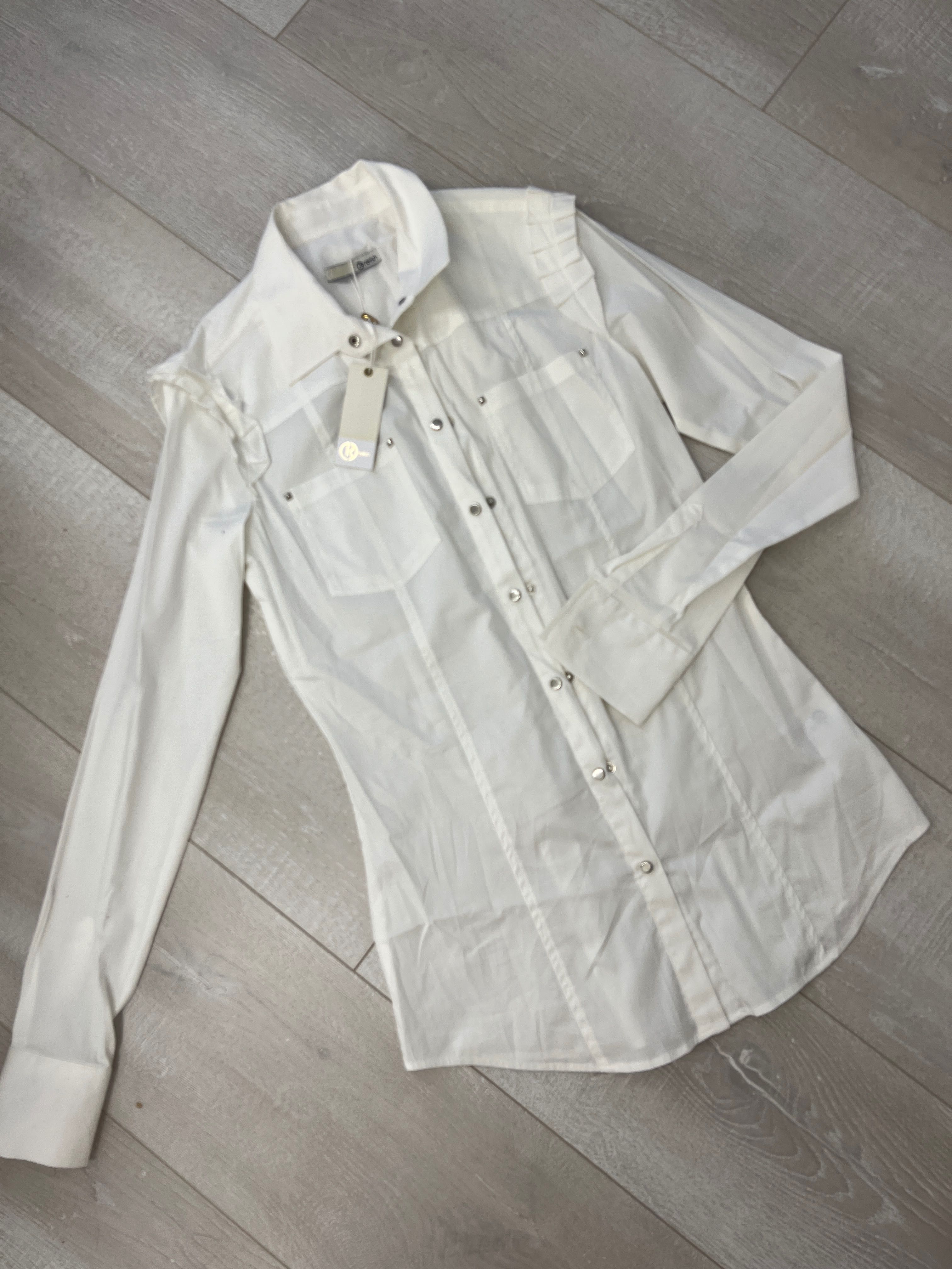 Біла жіноча рубашка бренду Relish. 40р. Нова, з біркою!
