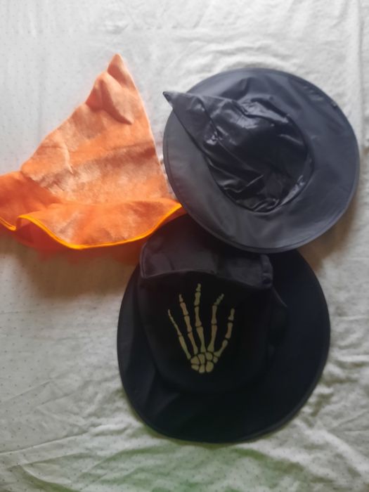 3 chapéus halloween