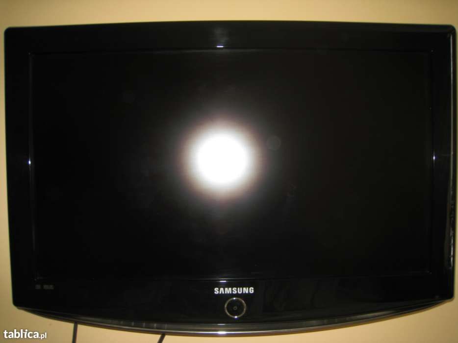 Telewizor LCD Samsung LE 26 R 82 B- 26 cali