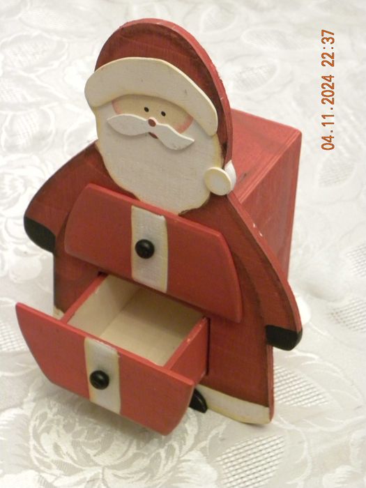 Komódka na drobiazgi w kształcie Mikołajka