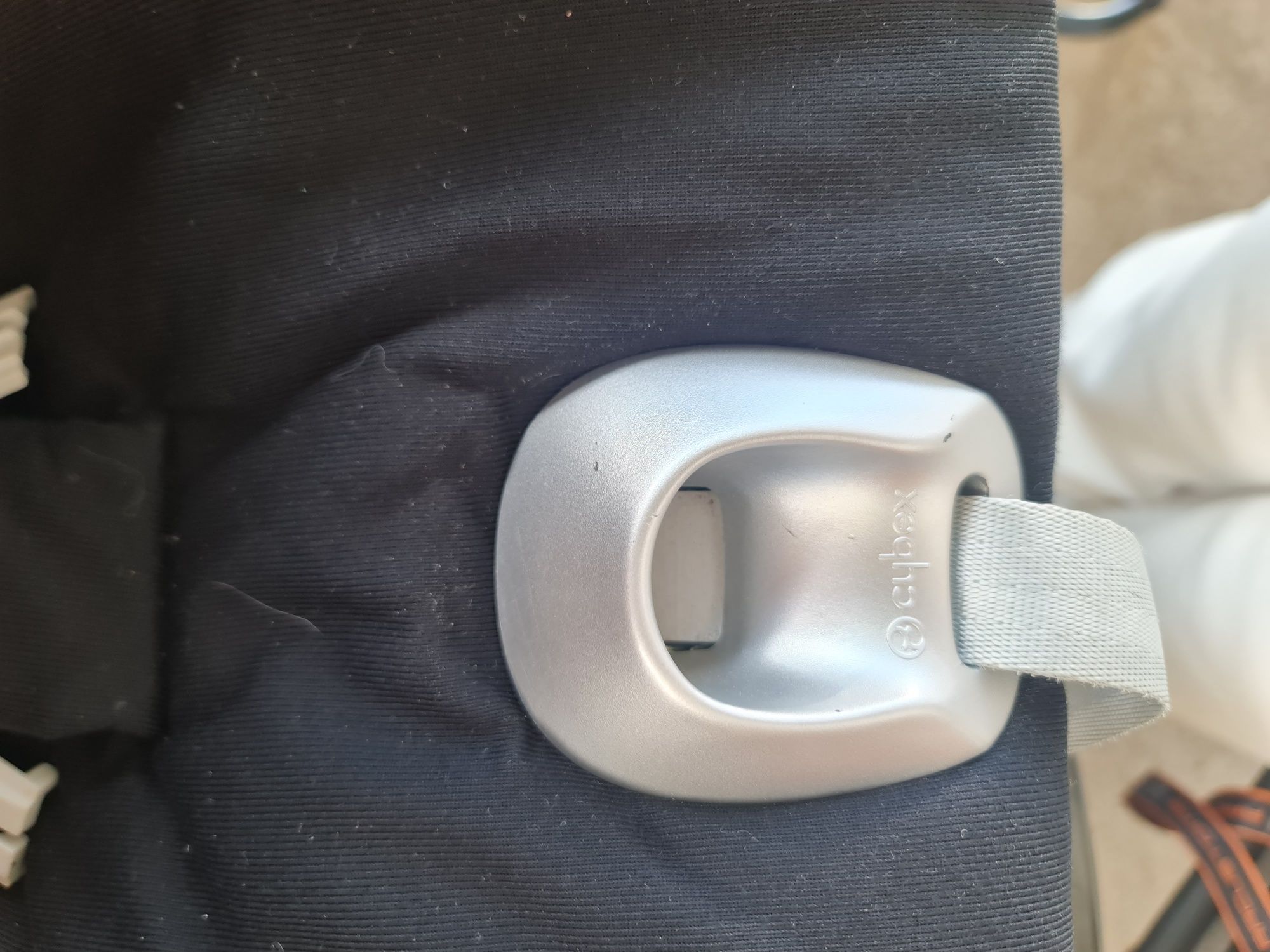 Fotelik Cybex Cloud Z I-Size Spring Blossom + baza