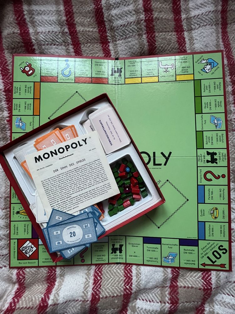 Monopoly - stara niemiecka gra planszowa