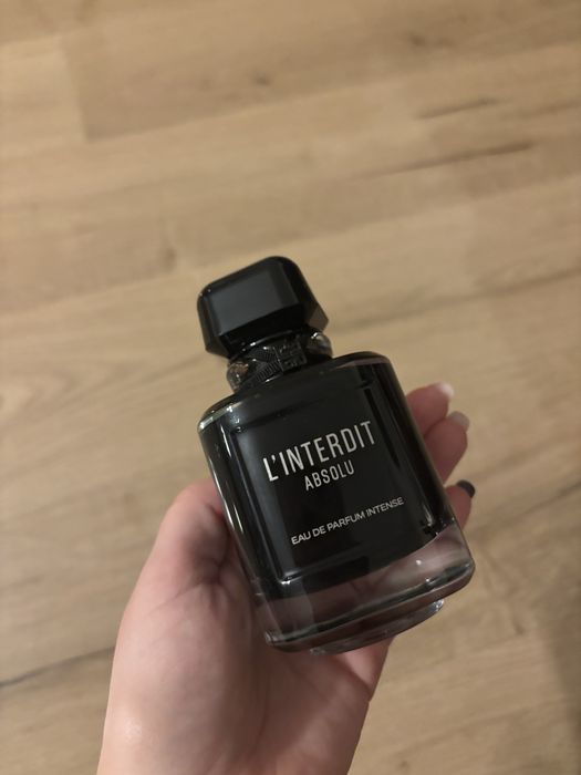 Givenchy L’Interdit Absolu