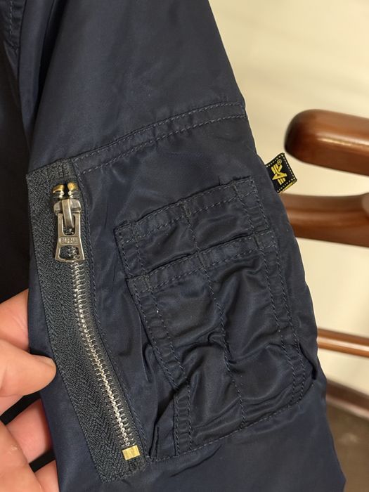 Двосторонній бомбер Alpha Industries L