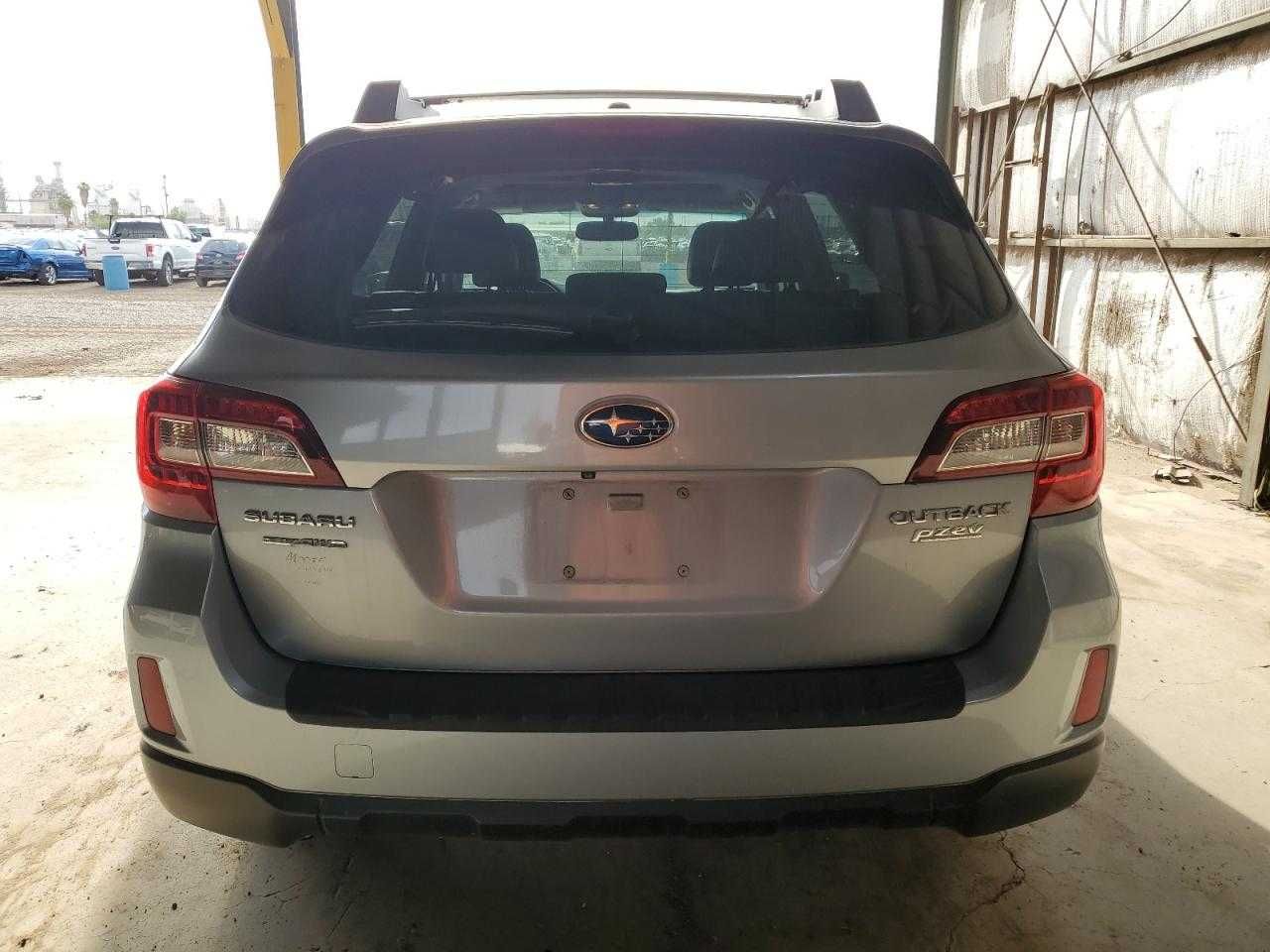 Автомобіль 2015 Subaru Outback 2.5I LIMITED